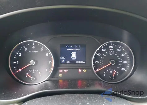 2021 Kia Sportage Lx z USA, uszkodzony, nr VIN KNDPM3AC4M7920501